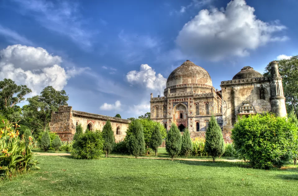 Photo of Lodhi Estate, New Delhi, Delhi, India by Priya Pareek