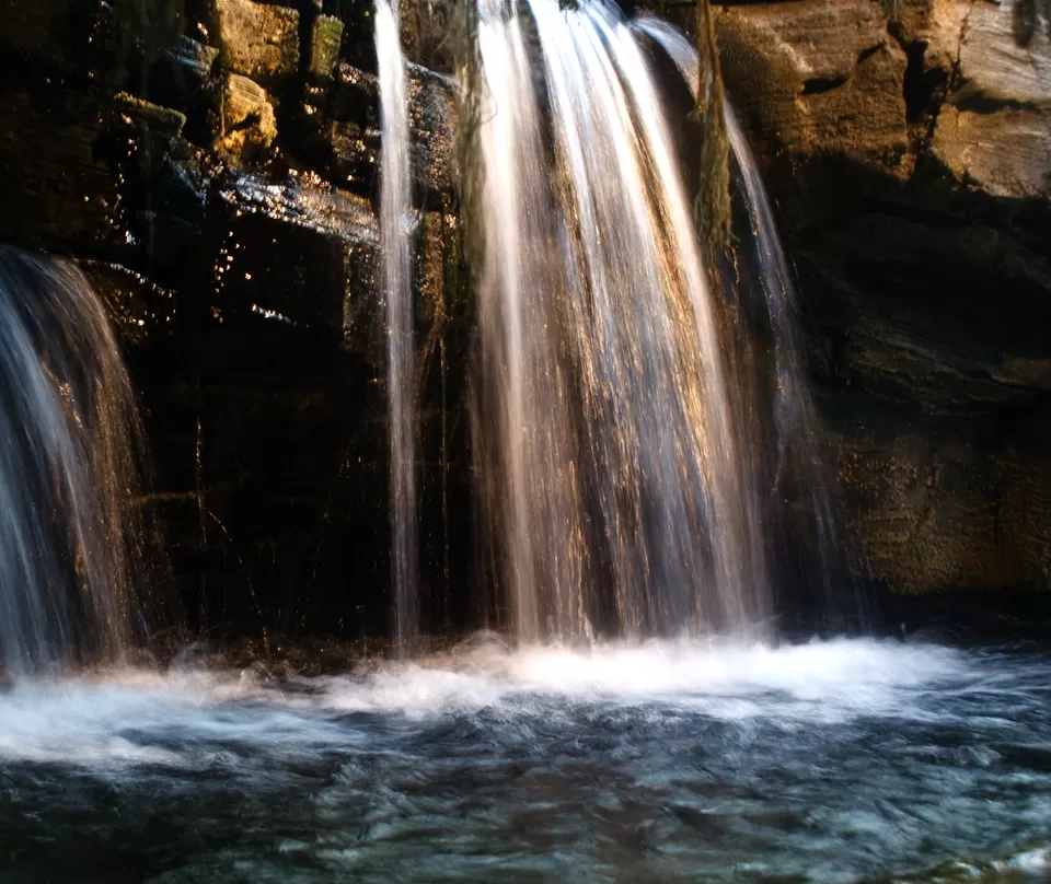 Photo of Vattaparai Falls, North Street, Boothapandi, Tamil Nadu, India by Priya Pareek