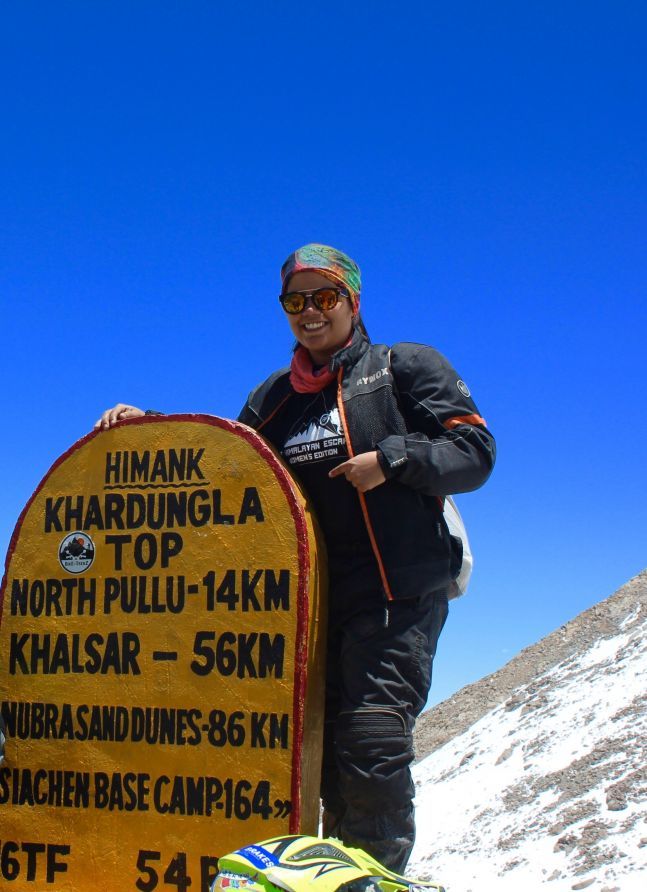 Photo of 19-Year-Old Girl Conquers Khardung La Pass On Her Royal Enfield 4/4 by Priya Pareek