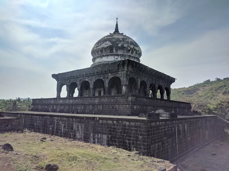 Photo of Khokari Tombs, Maharashtra by Priya Pareek