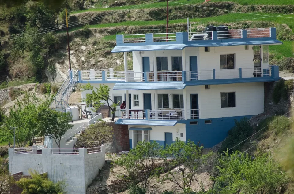 Photo of Colonel's Cottage, Mallital, Nainital, Uttarakhand, India by Priya Pareek