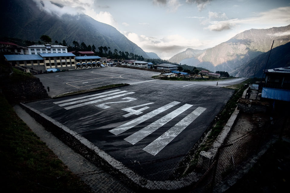 Photo of This Is The World's Most Dangerous Airport 1/2 by Priya Pareek