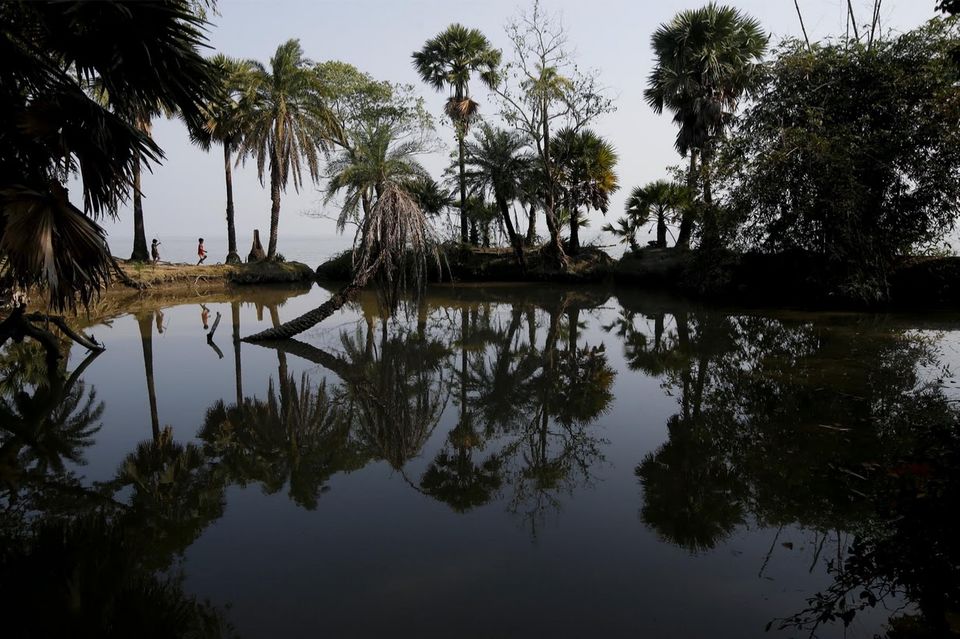 Photo of Ghoramara: This Indian Island Is Slowly Disappearing Because Of Global Warming by Priya Pareek