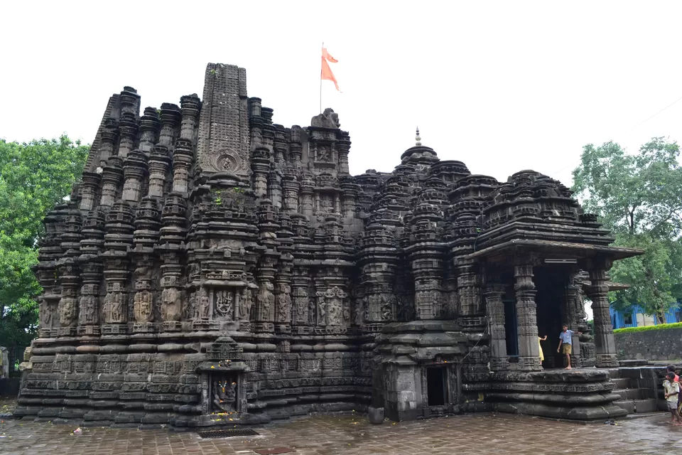 Photo of Shri Ambarnath Temple, Sitaram Mala, Loni Kalbhor, Maharashtra, India by Priya Pareek