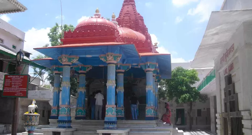 Photo of Brahmaji Temple, Brahma Temple Road, Ganahera, Pushkar, Rajasthan, India by Priya Pareek