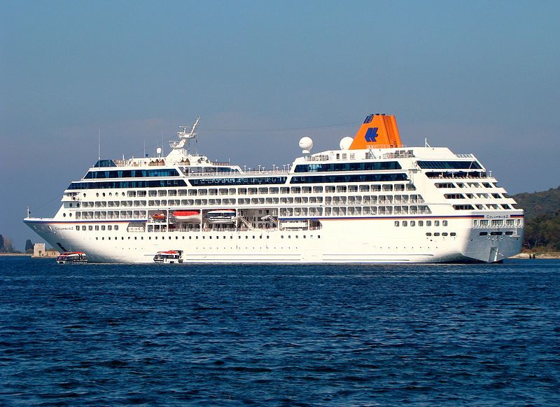 Photo of These Are the 7 Nastiest Cruise Ships 5/7 by Priya Pareek