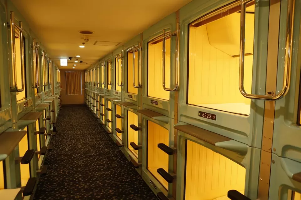 Photo of Shinjuku Kuyakusho-mae Capsule Hotel, 1 Chome-2-5 Kabukicho, Shinjuku City, Tokyo, Japan by Priya Pareek