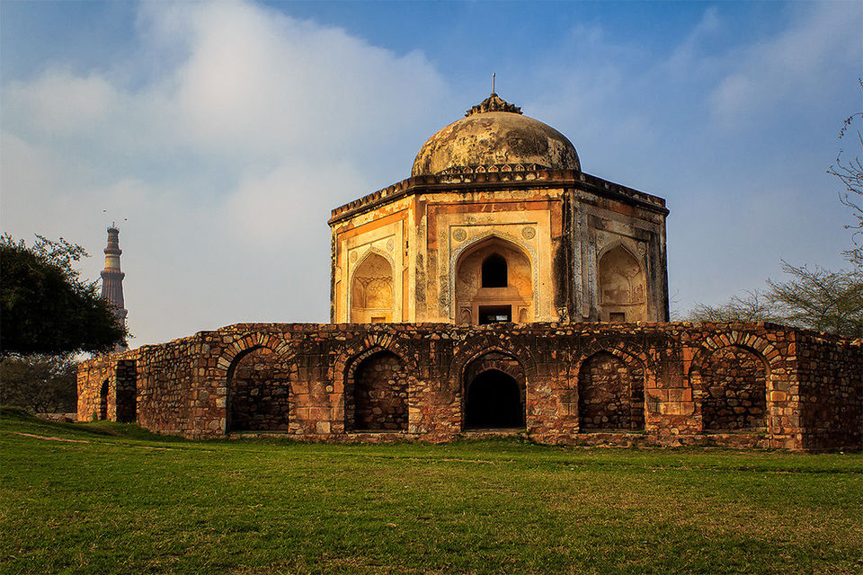 Photo of Mehrauli, New Delhi, Delhi, India by Priya Pareek