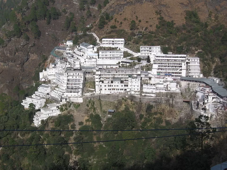 Photo of Vaishno Devi Mandir, Nagoh Karant, Himachal Pradesh, India by Priya Pareek