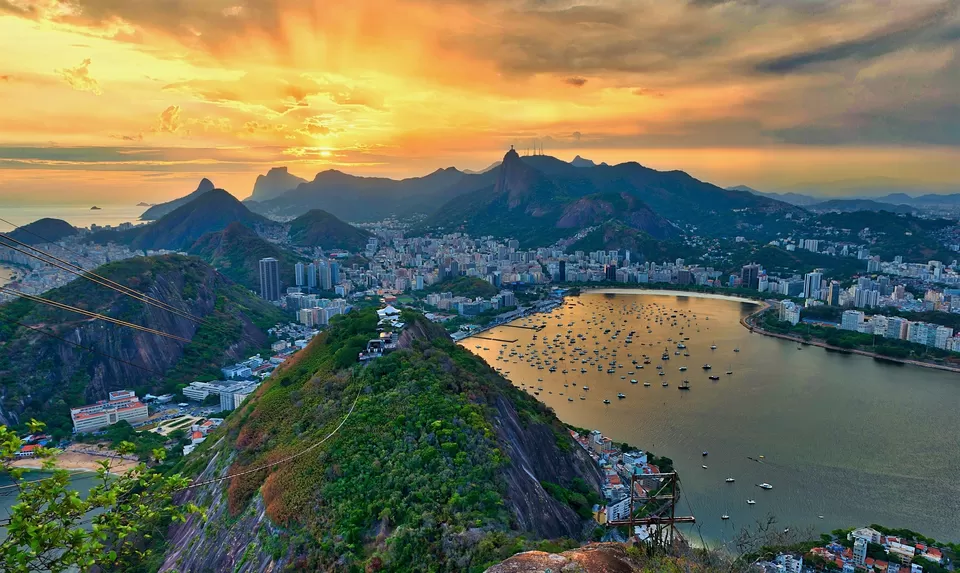 Photo of Sugar Loaf - Urca, Rio de Janeiro - State of Rio de Janeiro, Brazil by Priya Pareek