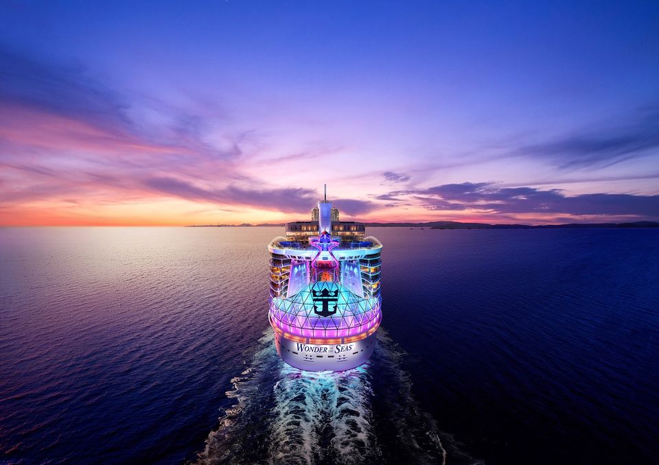 Photo of Can't Go Anywhere? Take a Cruise to Nowhere: Hong Kong Offers 'Staycation at Sea' 3/3 by Priya Pareek