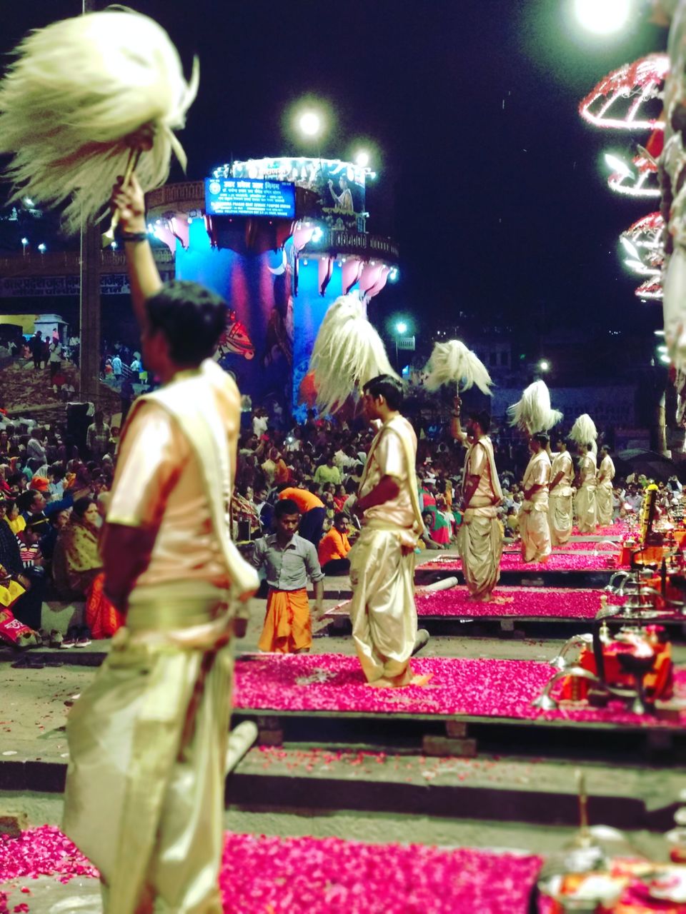 Photo of Dashashwamedh Ghat by Bhavya Sharma