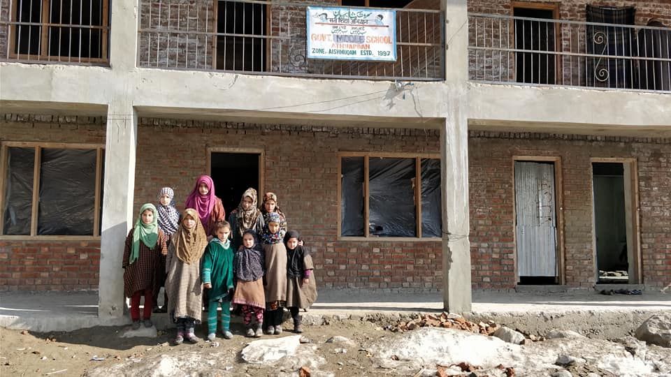 Photo of My kashmir 3/7 by Shruti Parasuram
