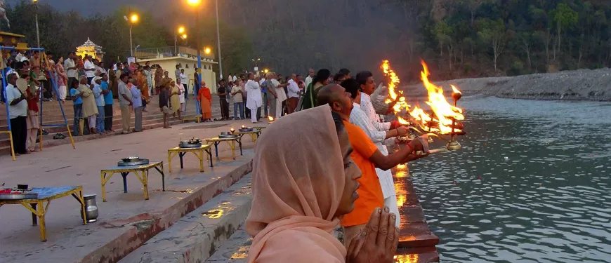 Photo of Swarg Ashram, Rishikesh, Uttarakhand, India by Sonal Agarwal