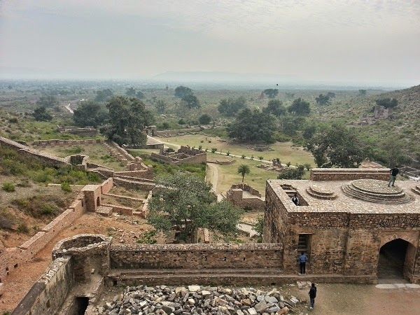 Photo of Haunted Bhangarh -- Facts vs Myths 1/8 by Ayush Saxena