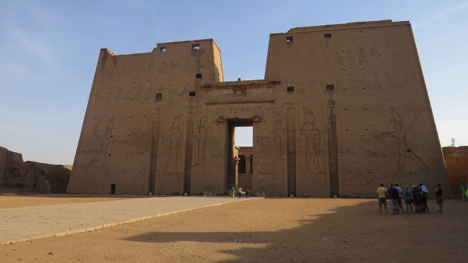 Photo of Temple of Edfu, Adfo, Markaz Edfo, Aswan Governorate, Egypt by Amrita Banerjee