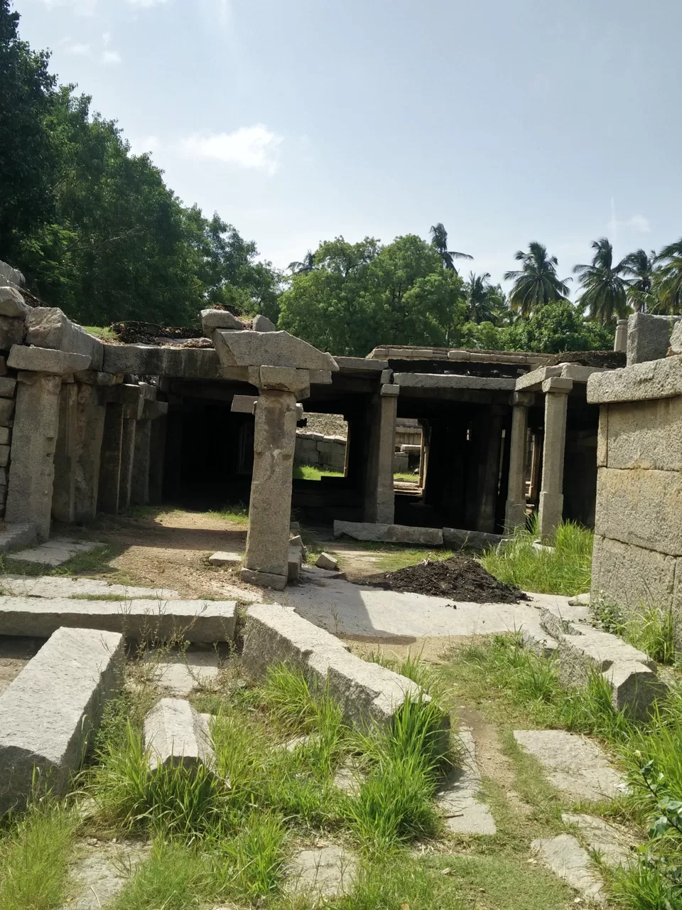 Photo of Hampi, Karnataka, India by Rishabh Kathuria