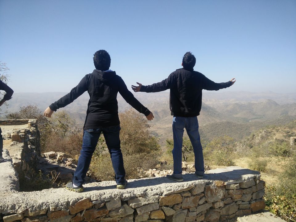 Photo of Sajjan Garh Fort, Udaipur, Fateh Sagar Road, Malla Talai, Udaipur, Rajasthan, India by Rishabh Kathuria