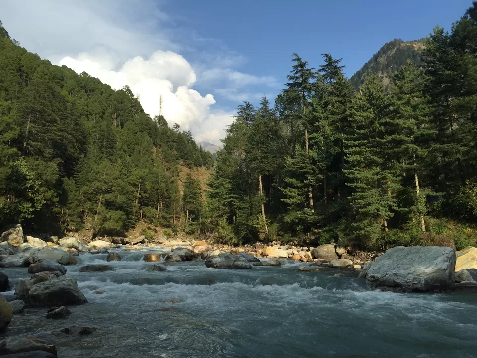 Photo of Parvati River Bridge, Ram Mandir Marg, Manikaran, Himachal Pradesh 175105, India by Suhani Sharma