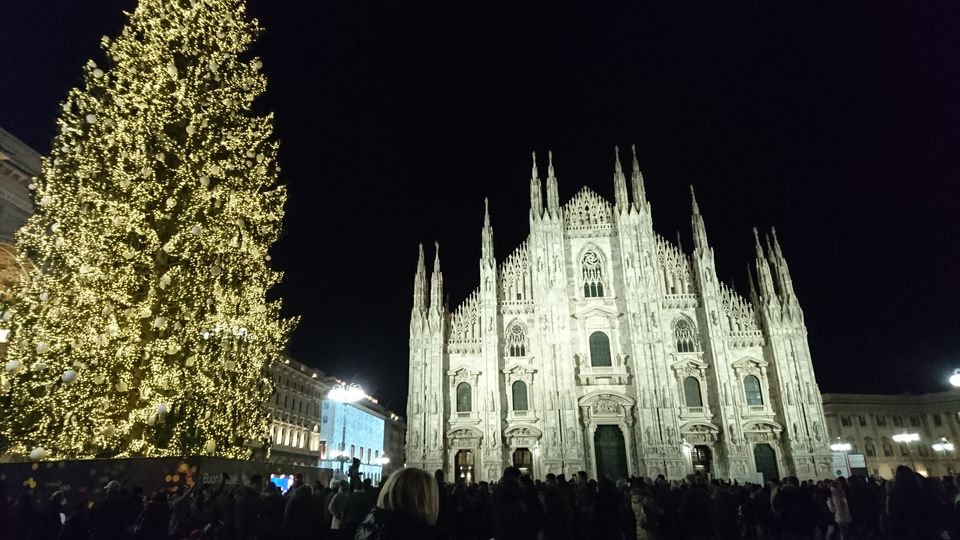 Photo of Duomo di Milano, Piazza del Duomo, Milan, Italy by Dianne Goh