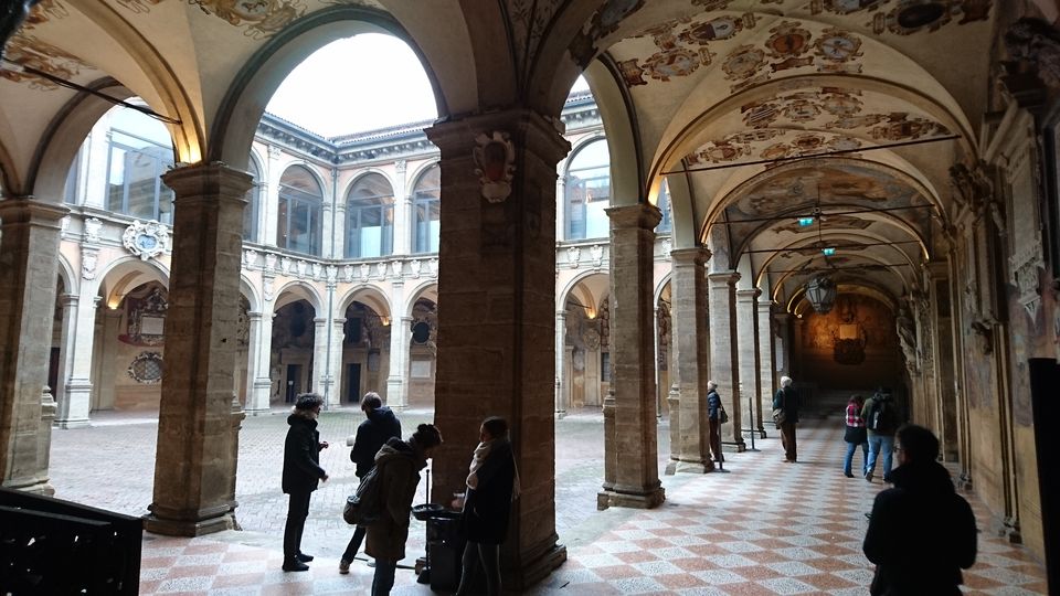 Photo of Teatro Anatomico, Piazza Galvani, Bologna, Metropolitan City of Bologna, Italy by Dianne Goh