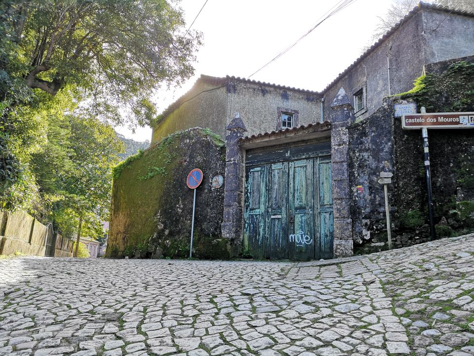 Photo of Castelo dos Mouros, Sintra, Portugal by Dianne Goh