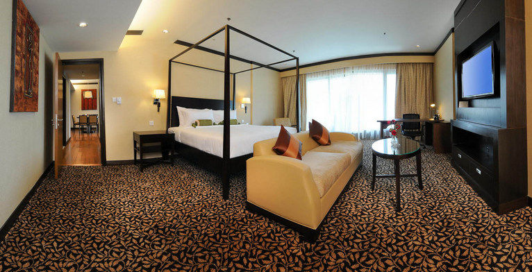Photo of How to Book the Best Hotels in New Delhi with Chepest rates 2/2 by shopia devis