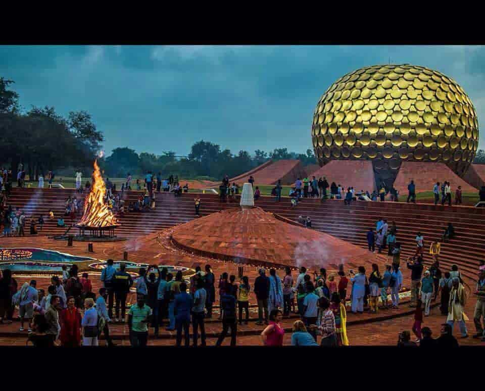 Photo of pondicherry sightseeing tour 1/2 by Silvio Adler