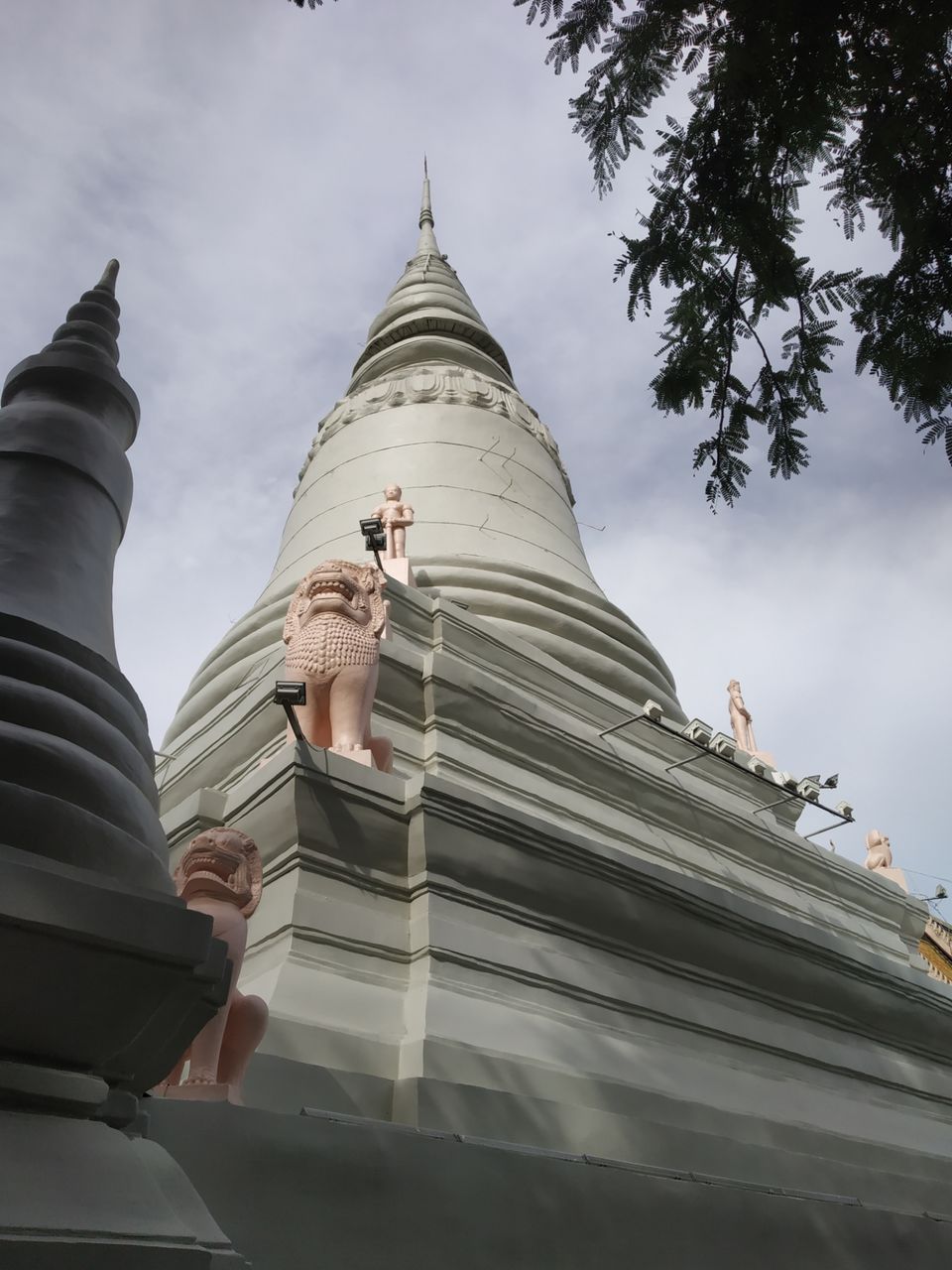 Photo of Phnom Penh, Cambodia by Juhi Dutta