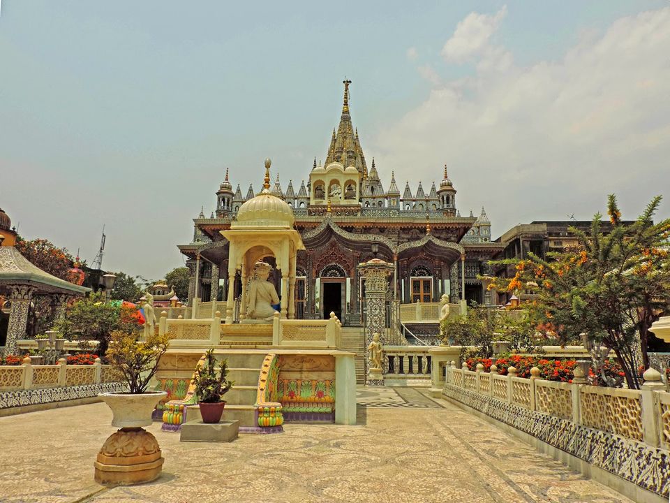 Photo of Jain Temple, Badri Das Temple Road, Gouri Bari, Kolkata, West Bengal, India by Dixit Motiwala