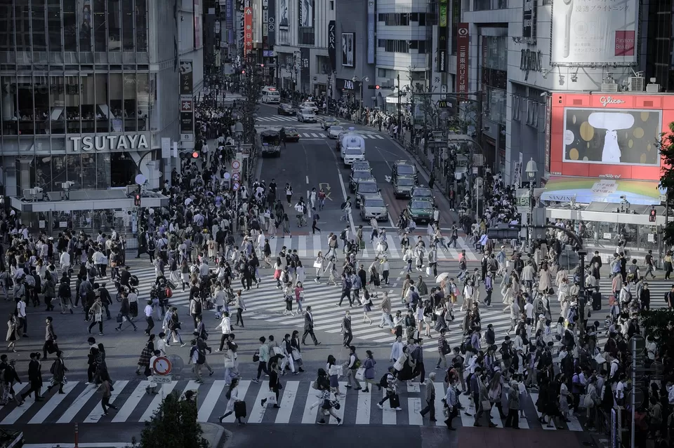 Photo of Shibuya Crossing Intersection, 2 Chome-2 Dogenzaka, Shibuya, Tokyo, Japan by Divas Bahuguna