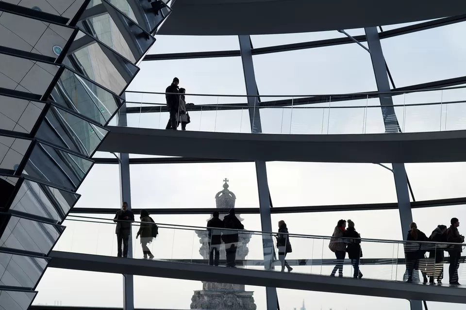 Photo of Reichstag Building, Platz der Republik, Berlin, Germany by Divas Bahuguna