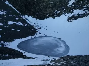 Photo of Roopkund, Chamoli, Uttarakhand, India by Susan Halfhide