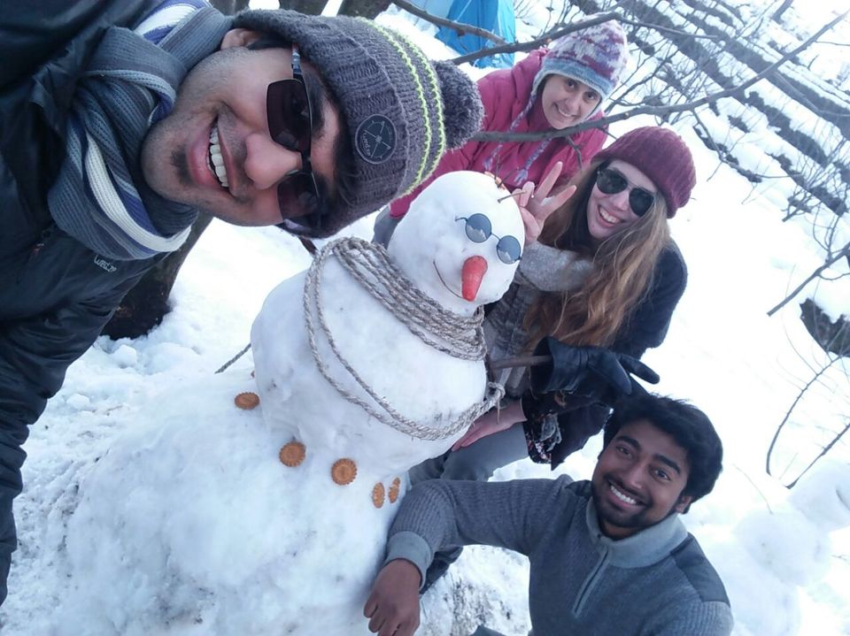 Photo of Of snow, and snow and more snow! - Kedarkantha Trek , Jan 2017 by Susan Halfhide