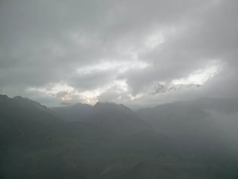 Photo of Dzongri Top Goecha La, Sikkim, India by Susan Halfhide