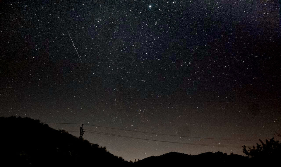 Photo of I Watched A Meteor Shower Just 5 Hours From Delhi And It Was A Trip Like No Other by Ishvani Hans