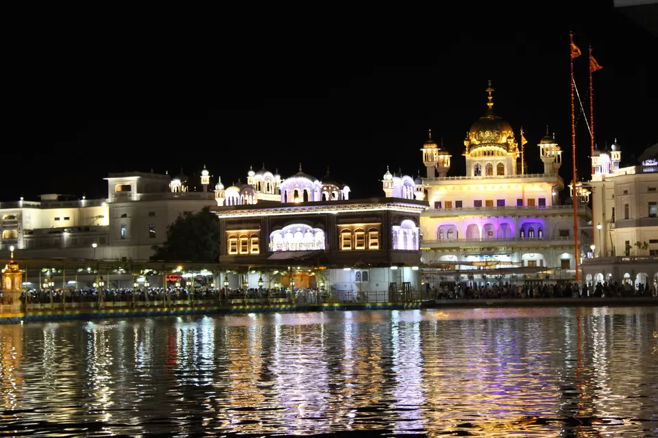 Photo of Golden Temple glitters and is all Gold. by himanshu jha