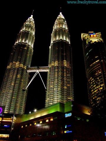 Photo of Golden Triangle (The best part of KL) by Gautam Modi