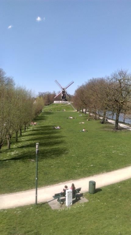 Photo of Brussels: An Introduction 10/17 by Gautam Modi