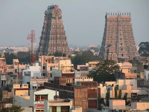 Photo of Meenakshi Temple, Madurai, Tamil Nadu, India by Achal Gupta
