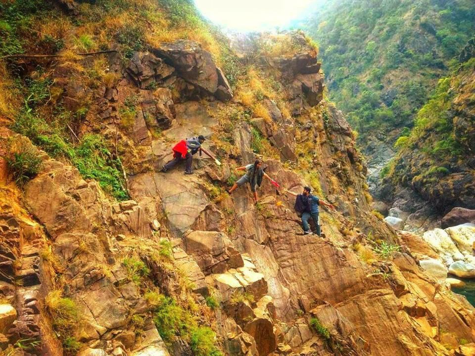 Photo of Lost While Travelling - Meghalaya 7/17 by Baghirathy Ramesh