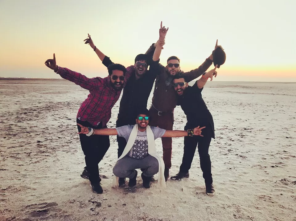 Photo of White Desert, Bhuj, Gujarat, India by NJ Vlogger