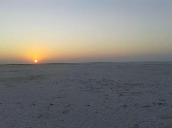 Photo of White Desert, Bhuj, Gujarat, India by NJ Vlogger