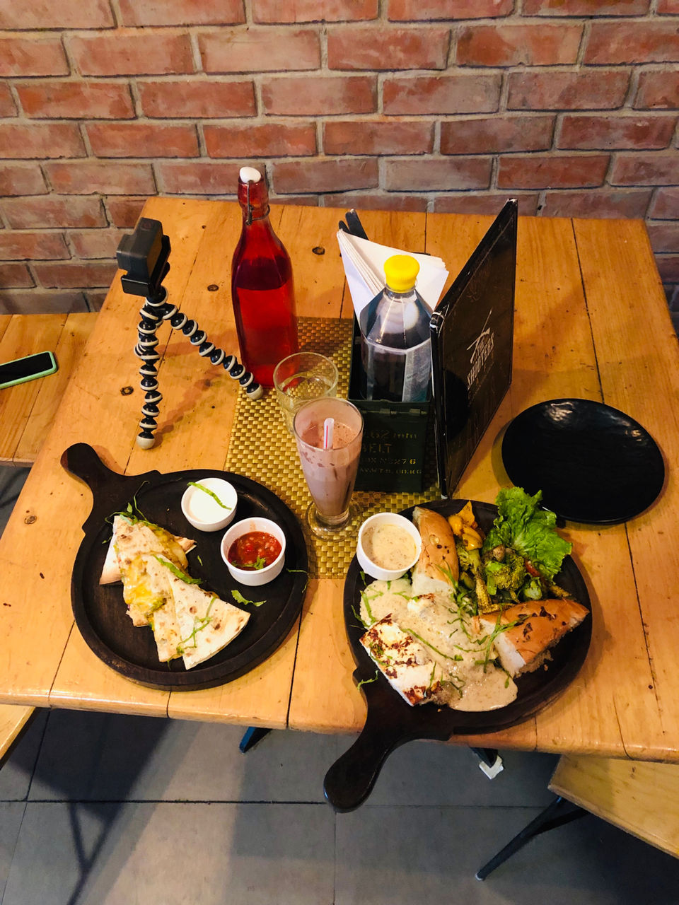 Photo of The Shooters Cafe, Sector 70, Sahibzada Ajit Singh Nagar, Punjab, India by NJ Vlogger