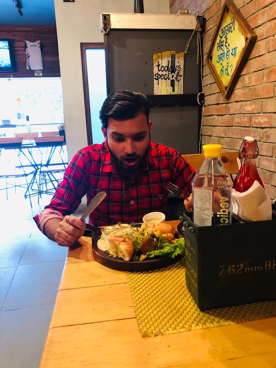 Photo of The Shooters Cafe, Sector 70, Sahibzada Ajit Singh Nagar, Punjab, India by NJ Vlogger