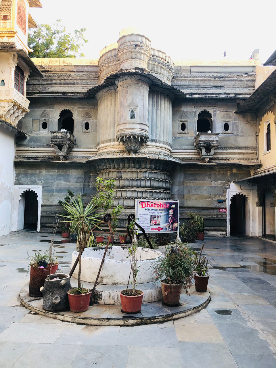 Photo of bagore ki haveli, Gangaur Ghat Marg, Hotel Gangaur Palace, Silawatwari, Udaipur, Rajasthan, India by NJ Vlogger
