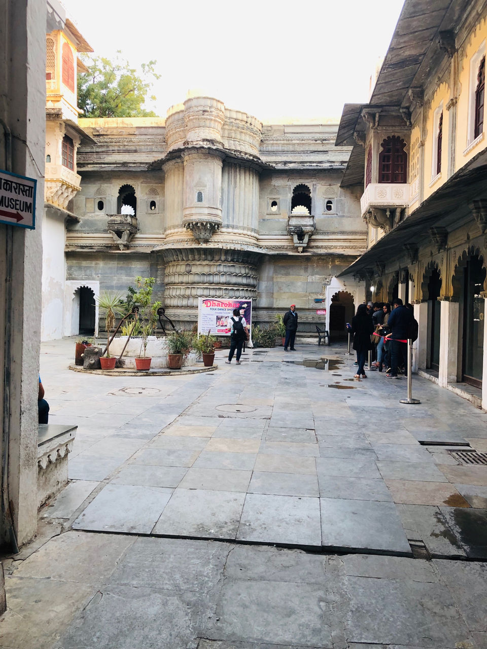 Photo of bagore ki haveli, Gangaur Ghat Marg, Hotel Gangaur Palace, Silawatwari, Udaipur, Rajasthan, India by NJ Vlogger