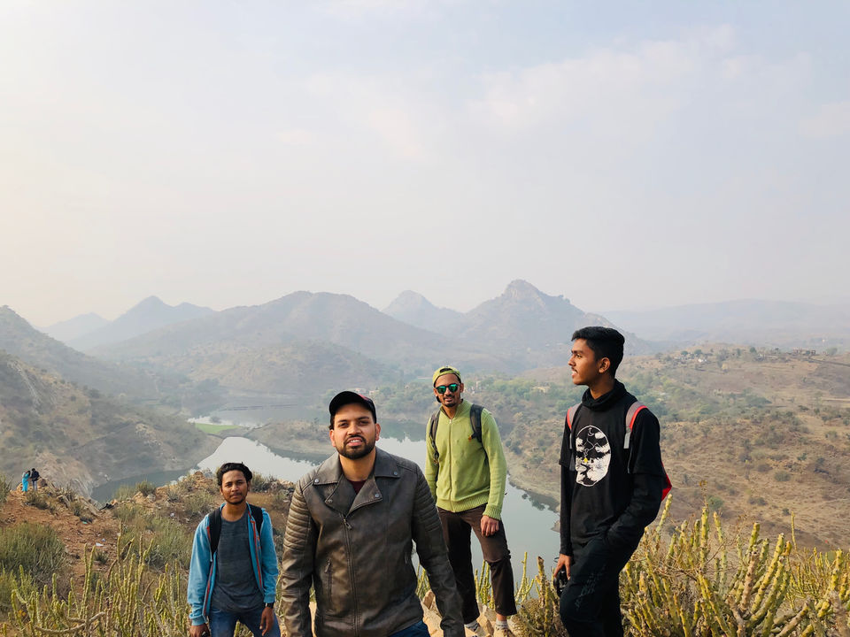 Photo of Bahubali Hills Udaipur, Morwaniya, Rajasthan, India by NJ Vlogger