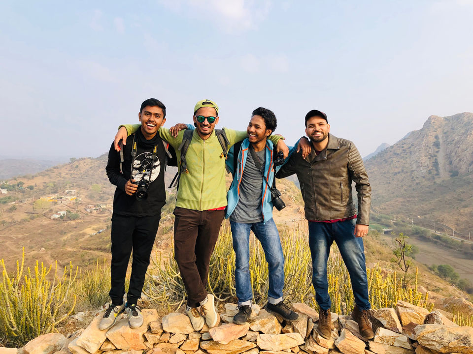 Photo of Bahubali Hills Udaipur, Morwaniya, Rajasthan, India by NJ Vlogger