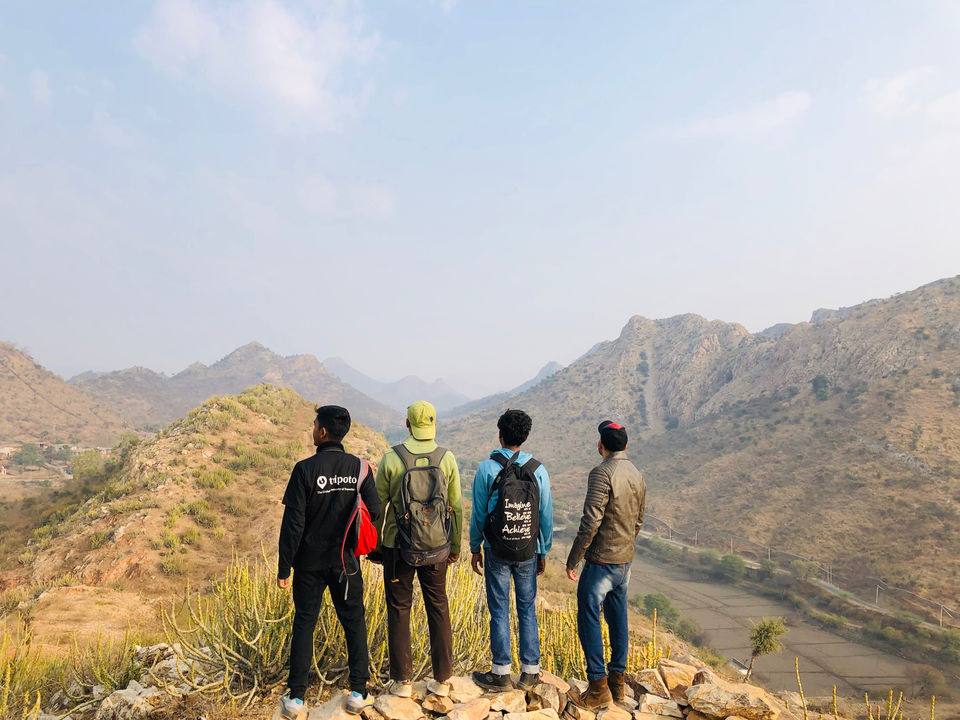 Photo of Bahubali Hills Udaipur, Morwaniya, Rajasthan, India by NJ Vlogger